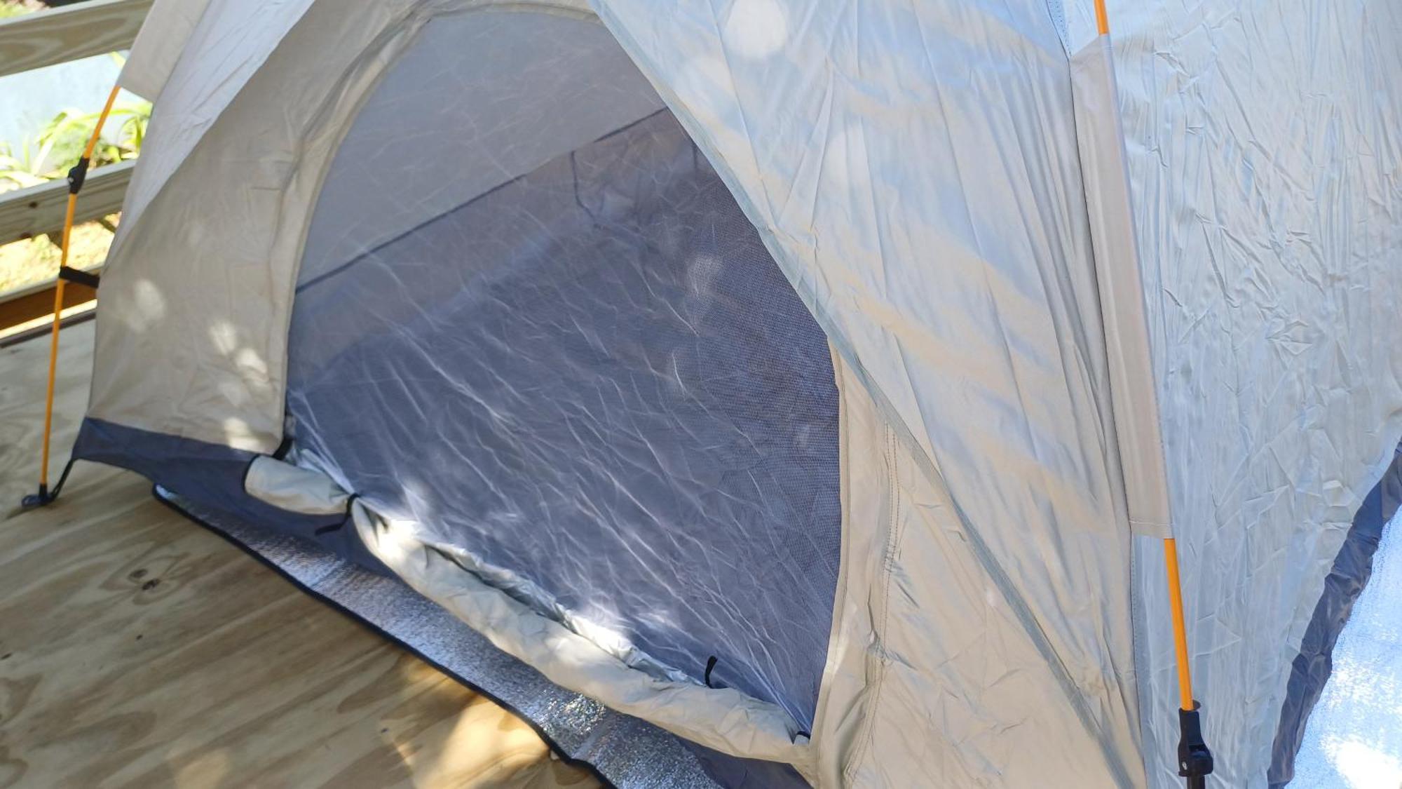 Rooster Run Glamping Camping Has Rooftop And Off The Ground Glamping Experience For 1 To 16 In A Single Tent And Views Of The Rain Forrest And To Culebra Across The Atlantic Ocean W Tents, Linens, Deluxe Air Beds, Warm Shower And More At A Great Pric Vieques Exterior photo